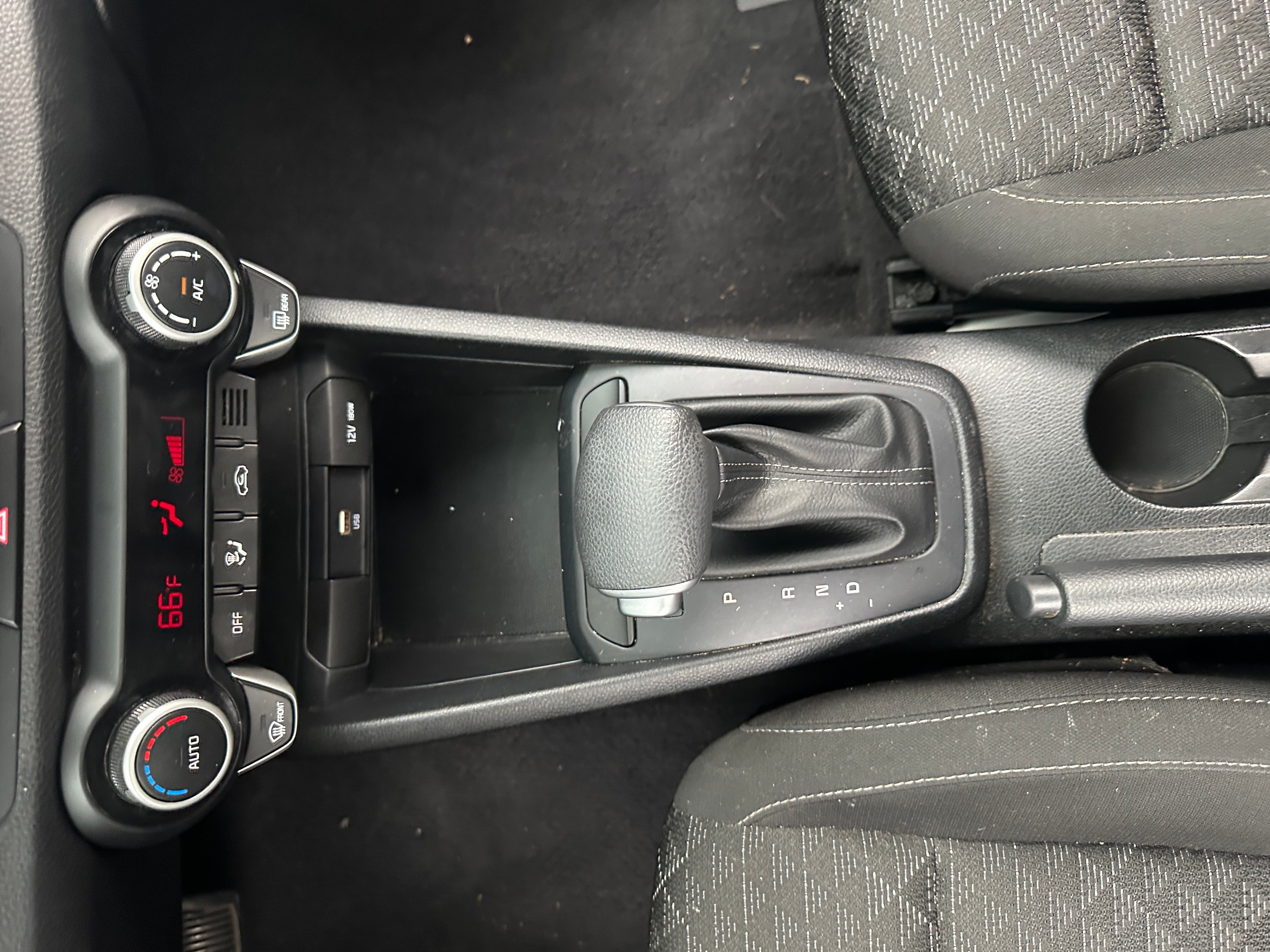 kia rio 5-door 2023 3KPA25AD8PE541098 image kia rio 5-door 2023 3KPA25AD8PE541098 image